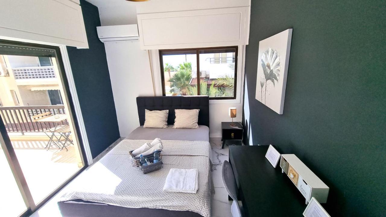 Cozy Beach Apt, Near Airport With 100Mbit Internet Larnaca Exteriér fotografie
