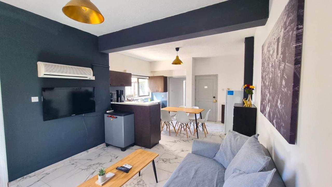 Cozy Beach Apt, Near Airport With 100Mbit Internet Larnaca Exteriér fotografie
