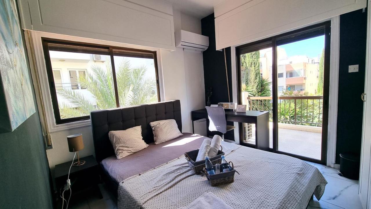 Cozy Beach Apt, Near Airport With 100Mbit Internet Larnaca Exteriér fotografie